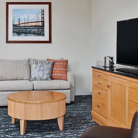 Doubletree By Hilton Hotel Berkeley Marina Esterno foto